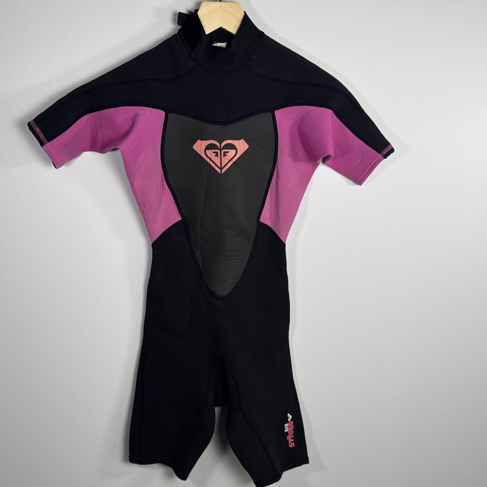 Vintage 2010 Roxy Syncro 2/2mm Shorty Wetsuit Girls/Youth Size 4 Black/Pink